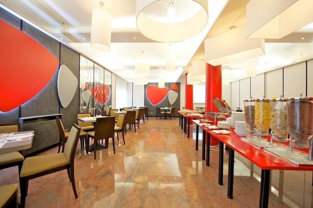 Ibis Styles Parma Toscanini Exterior photo