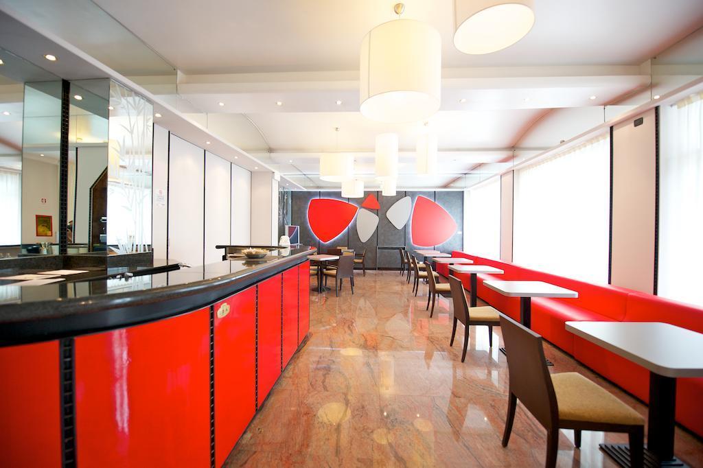 Ibis Styles Parma Toscanini Exterior photo
