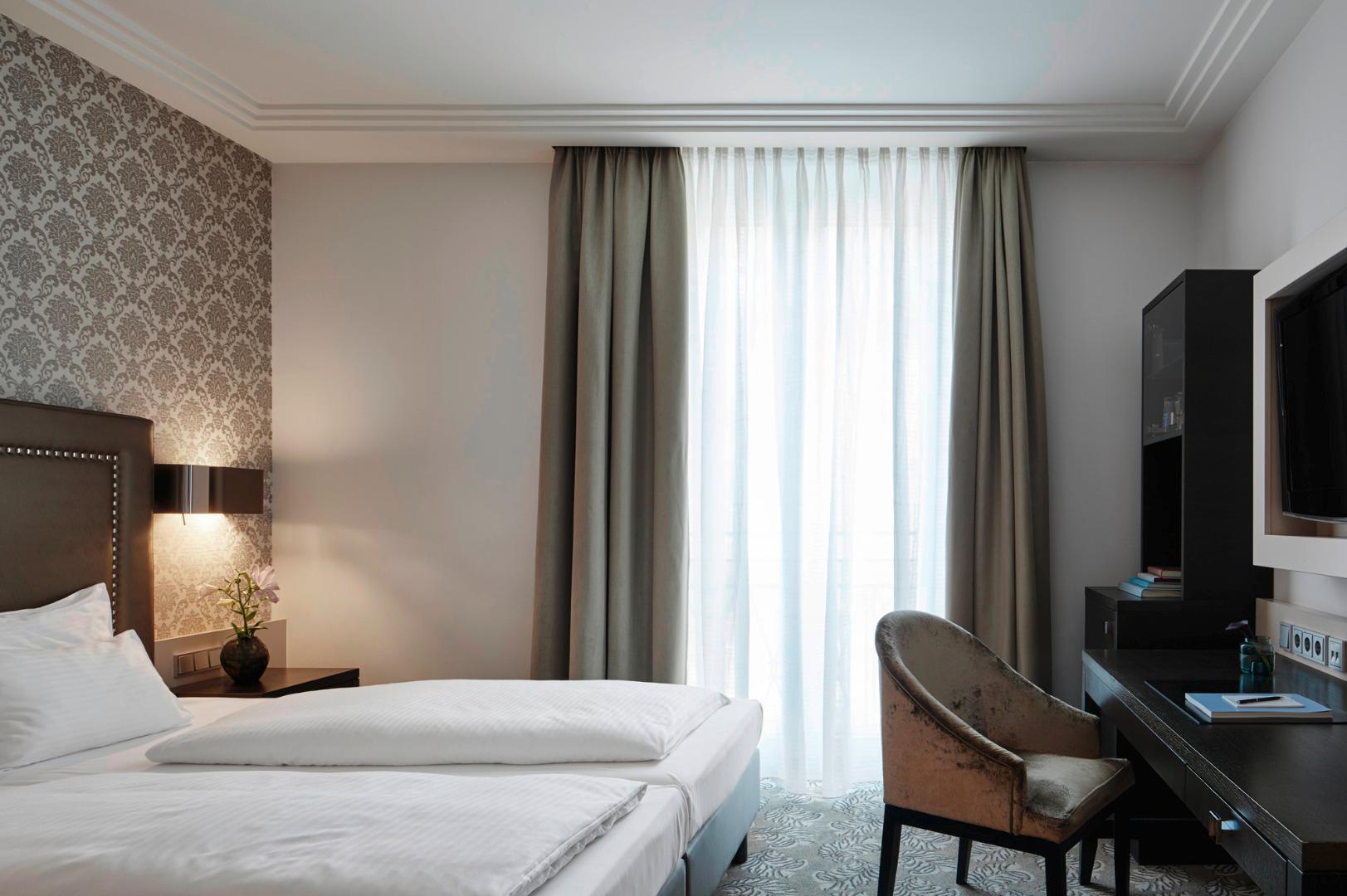 Ibis Styles Parma Toscanini Exterior photo