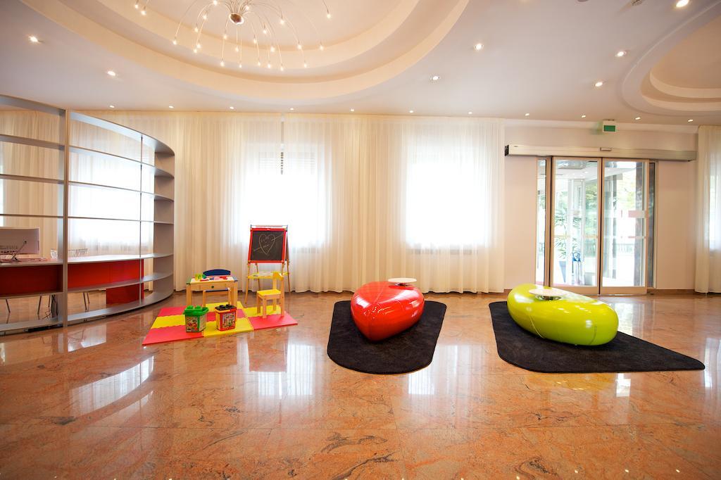 Ibis Styles Parma Toscanini Exterior photo