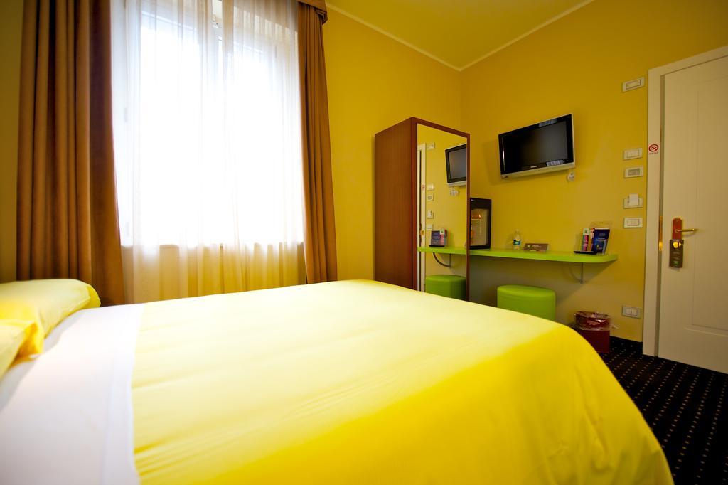 Ibis Styles Parma Toscanini Exterior photo