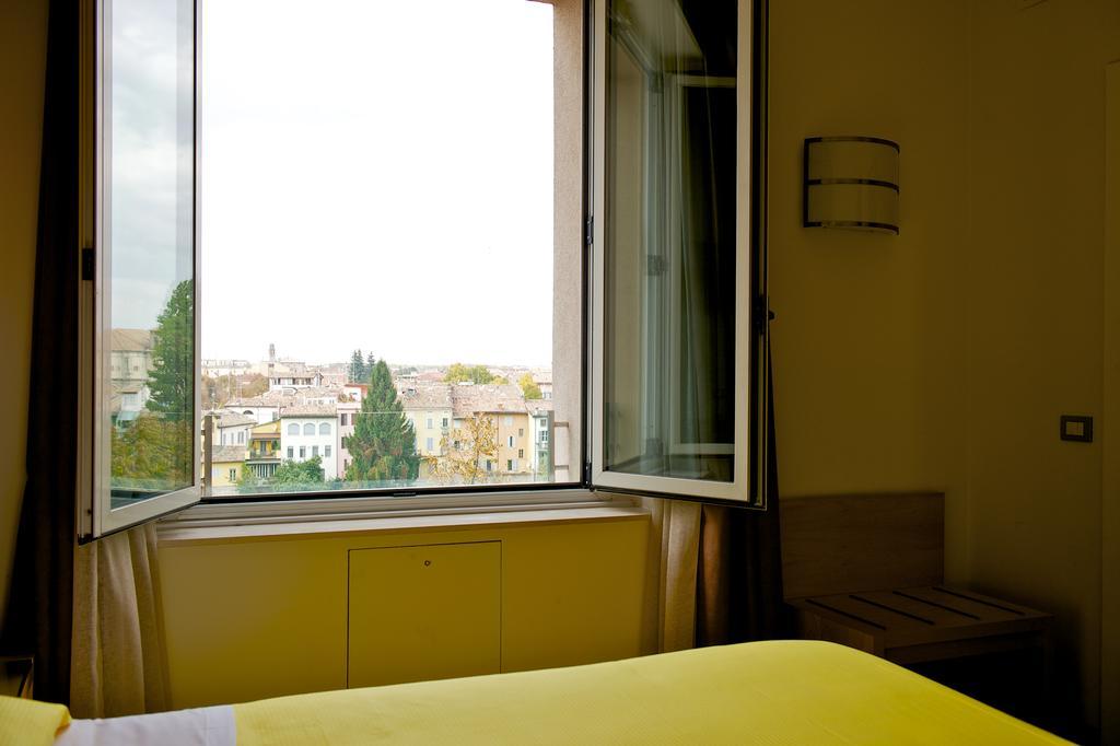 Ibis Styles Parma Toscanini Exterior photo